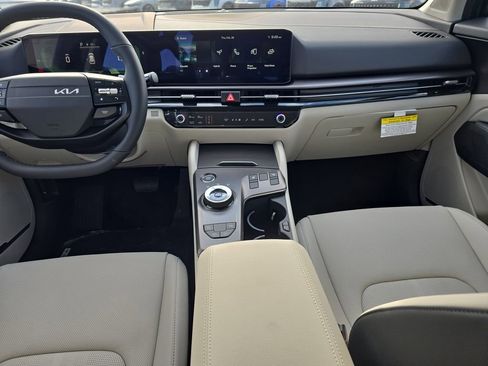 New 2026 Kia Sportage EX AWD/4WD image 15