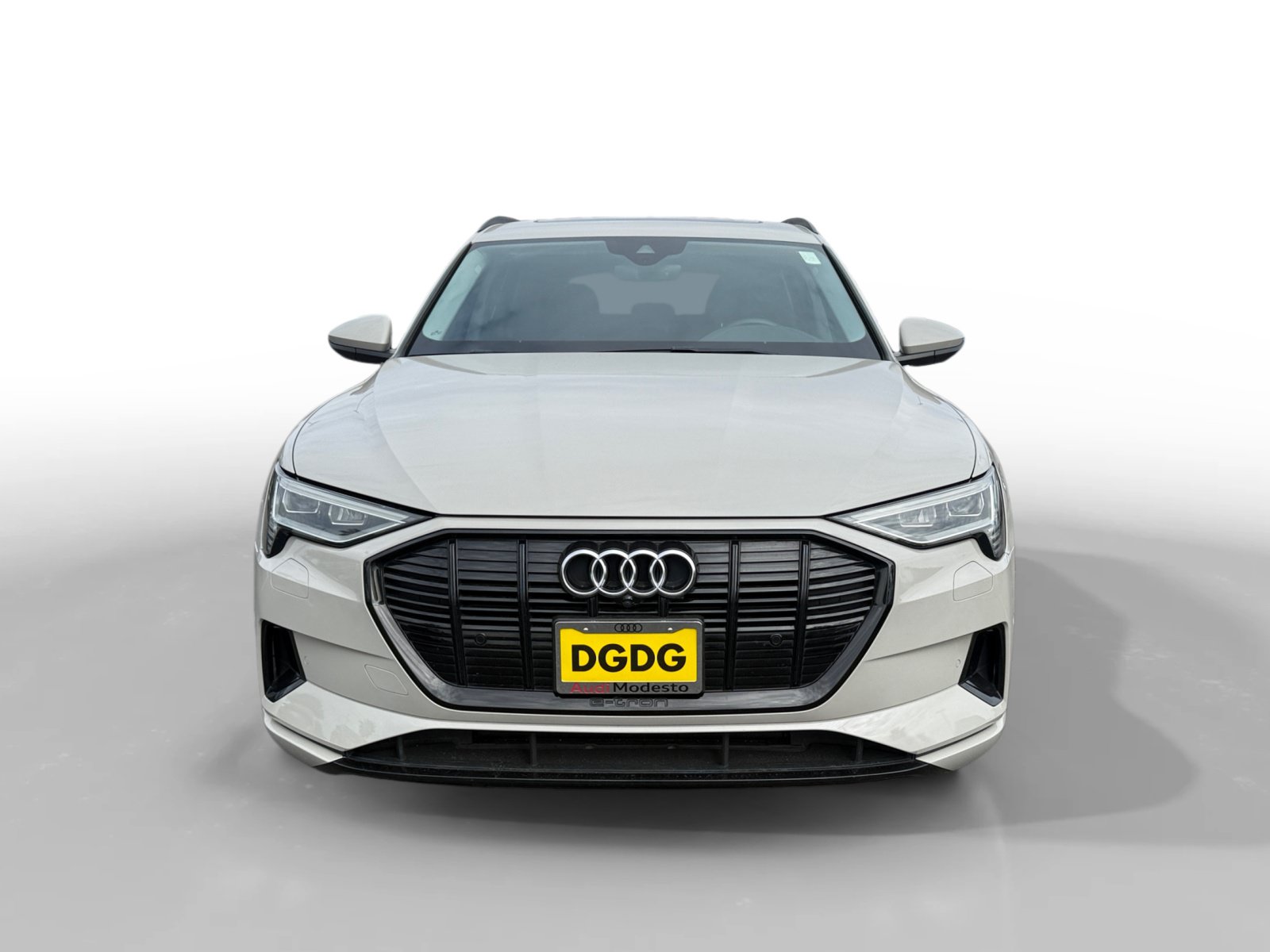 Used 2021 Audi e-tron Premium w/ Convenience Plus Package AWD/4WD image 8