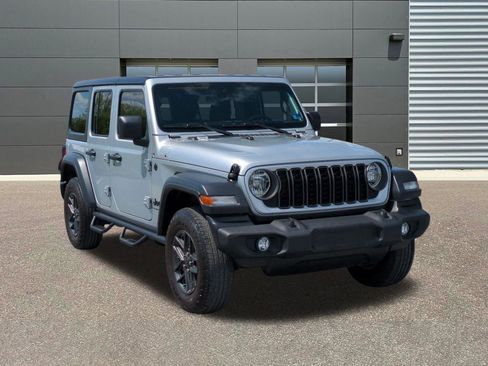 Used 2024 Jeep Wrangler Sport S AWD/4WD image 1