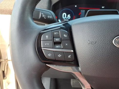 Used 2025 Ford Explorer Platinum w/ Ultimate Package RWD image 19