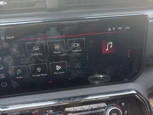 Certified 2023 GMC Sierra 1500 AT4 w/ AT4 Premium Package AWD/4WD image 2