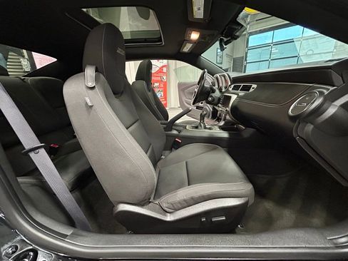 Used 2015 Chevrolet Camaro SS w/ RS Package image 38