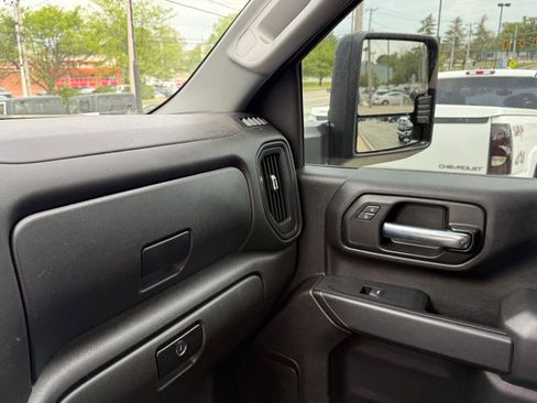 Used 2023 GMC Sierra 3500 Pro w/ Gooseneck/5TH Wheel Package AWD/4WD image 23