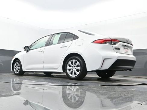 Used 2024 Toyota Corolla LE image 24