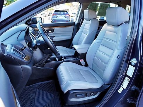 Used 2018 Honda CR-V Touring image 15