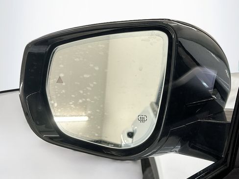 Used 2024 Jeep Grand Cherokee L Limited w/ Luxury Tech Group II image 16