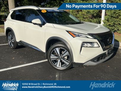 Used 2021 Nissan Rogue SL w/ Premium Package