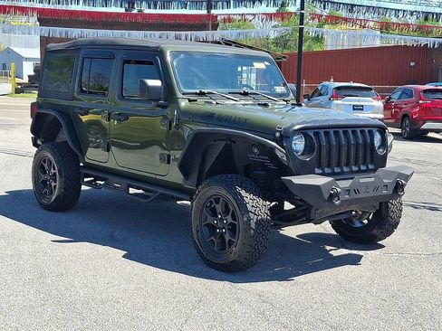 Used 2021 Jeep Wrangler Unlimited Sport AWD/4WD image 4