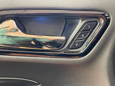 Used 2022 Dodge Durango GT AWD/4WD image 17