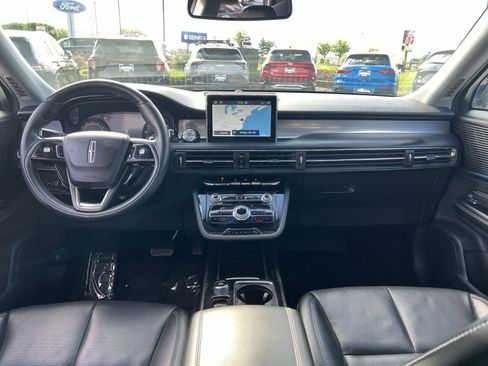 Used 2022 Lincoln Corsair AWD w/ Premium Package image 30