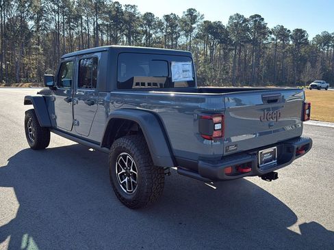 New 2025 Jeep Gladiator Rubicon image 5