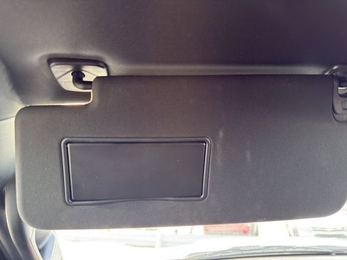 Used 2025 RAM 1500 Laramie image 29