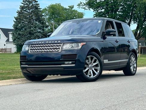 Used 2017 Land Rover Range Rover HSE image 32