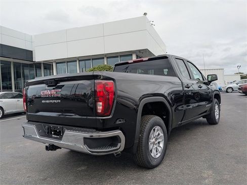 New 2026 GMC Sierra 1500 Pro w/ Pro Value Package image 4