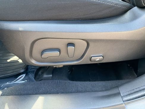 Used 2018 Subaru Forester 2.5i Premium AWD/4WD image 22