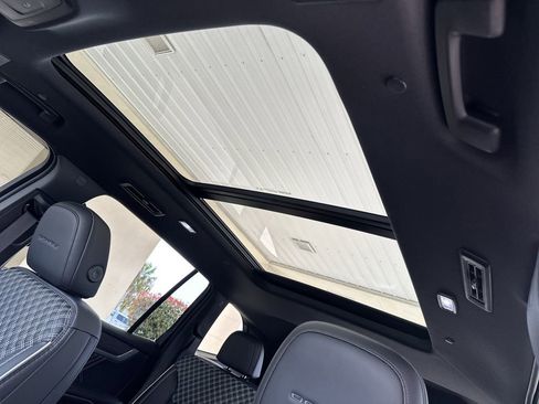 New 2026 GMC Acadia Denali w/ Super Cruise Package image 28