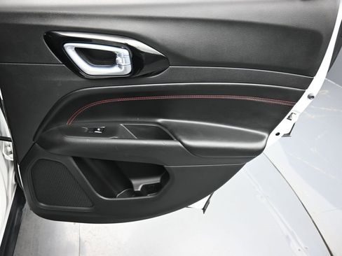 Certified 2023 Jeep Compass Trailhawk w/ Trailhawk Elite Group image 15