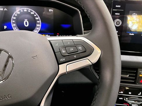 New 2026 Volkswagen Jetta SE image 17