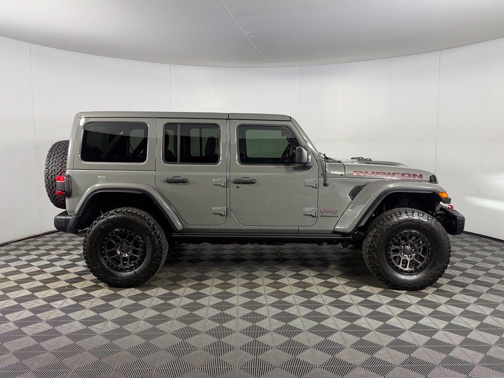 Used 2023 Jeep Wrangler Unlimited Rubicon w/ Xtreme 35 Tire Package AWD/4WD image 5