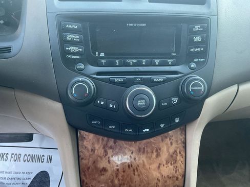 Used 2004 Honda Accord EX image 14
