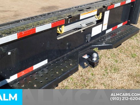 Used 2023 Ford E-350 and Econoline 350 Super Duty w/ Driver's Safety Package image 7