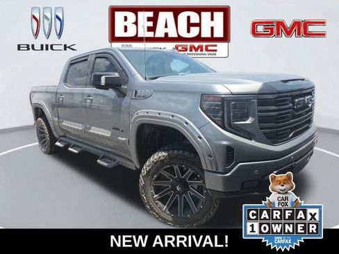 Used 2023 GMC Sierra 1500 AT4 w/ AT4 Premium Package AWD/4WD image 1