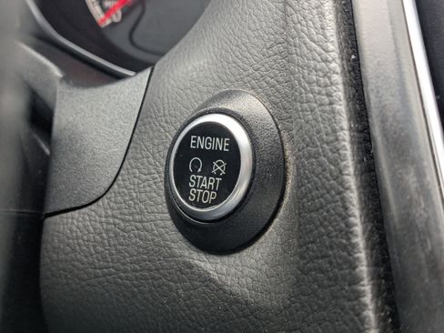 Used 2018 Ford Focus ST image 22