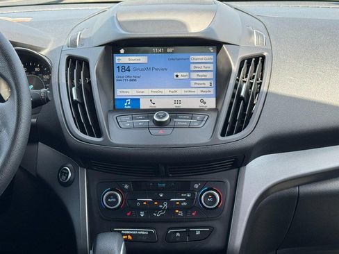 Used 2019 Ford Escape SE FWD image 13