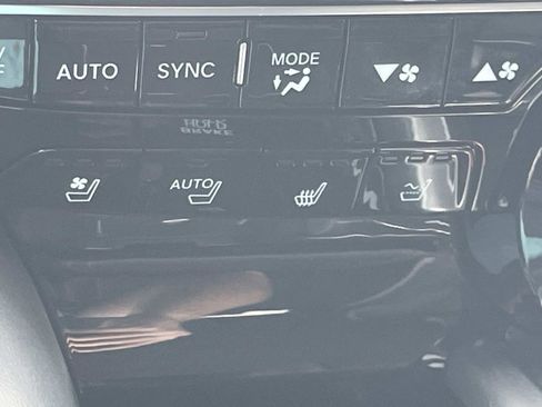 Used 2026 Acura MDX SH-AWD w/ Advance Package image 24