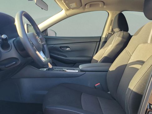 Certified 2023 Nissan Sentra SV image 21