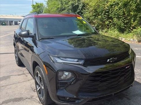 Used 2023 Chevrolet TrailBlazer RS FWD image 3