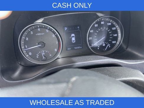 Used 2018 Hyundai Elantra SEL image 9