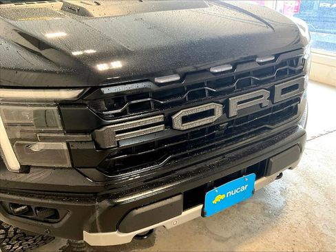 Used 2025 Ford F150 Raptor AWD/4WD image 31