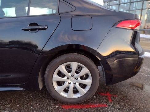 Used 2024 Toyota Corolla LE image 4