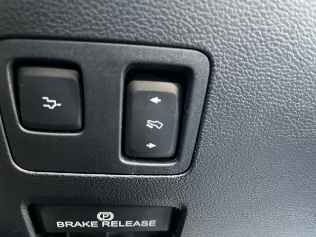 Used 2019 Ford F350 Lariat w/ Lariat Ultimate Package AWD/4WD image 22