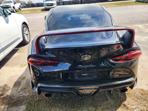 Used 2020 Toyota Supra Premium w/ Driver Assist Package image 7
