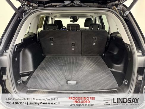 Used 2023 Jeep Grand Cherokee Laredo w/ Luxury Tech Group I AWD/4WD image 17