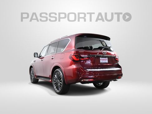 Certified 2023 INFINITI QX80 Premium Select w/ Cargo Package image 5