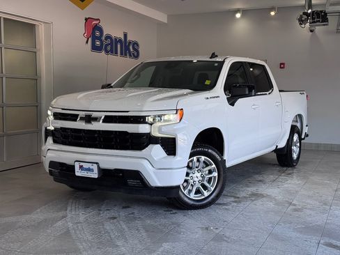 Certified 2026 Chevrolet Silverado 1500 RST AWD/4WD image 2