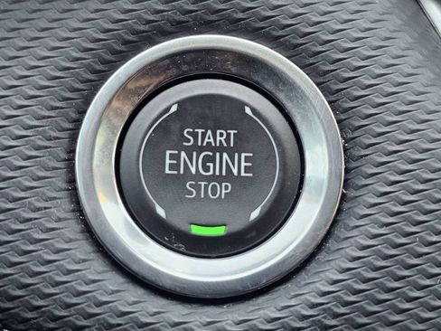 Used 2026 Chevrolet Equinox LT FWD image 29
