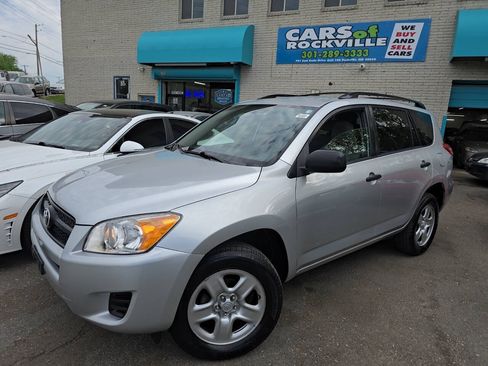 Used 2009 Toyota RAV4 4WD image 3