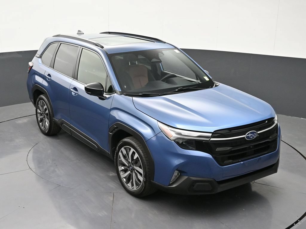 Used 2025 Subaru Forester Touring AWD/4WD image 22