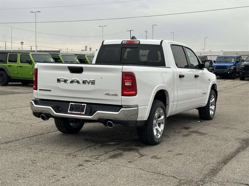 New 2026 RAM 1500 4x4 Crew Cab image 3