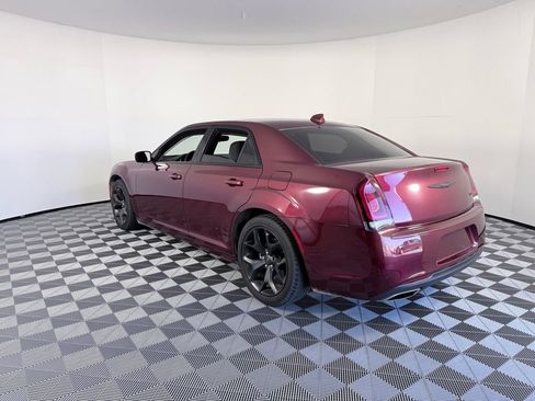 Used 2023 Chrysler 300 Touring w/ Sport Appearance Package image 5