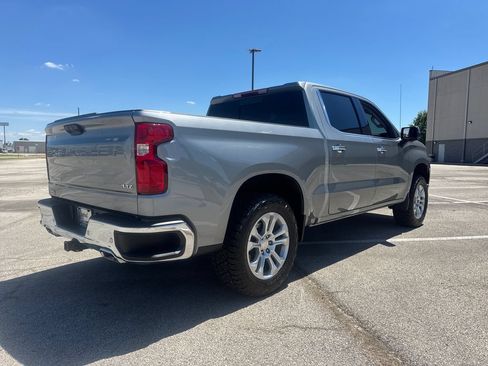Used 2024 Chevrolet Silverado 1500 LTZ AWD/4WD image 7