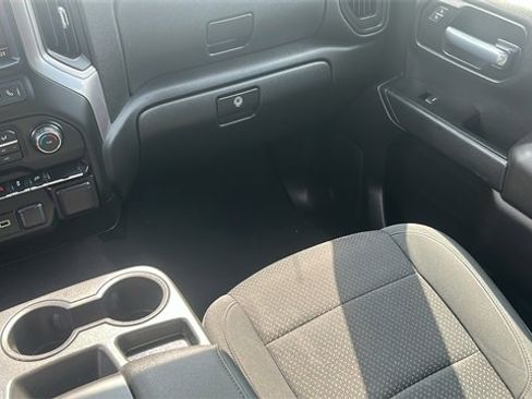 Used 2021 Chevrolet Silverado 1500 Custom image 27