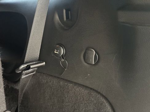 Used 2018 Dodge Durango SRT w/ Technology Group image 40