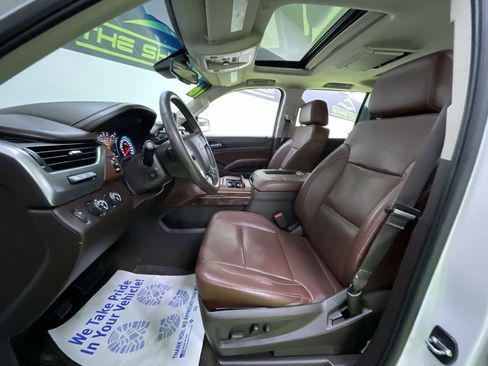 Used 2016 Chevrolet Suburban LTZ image 17