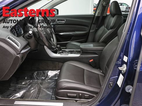 Used 2018 Acura TLX FWD image 13