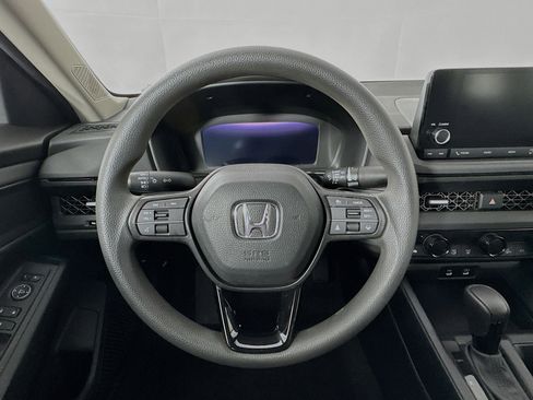 Certified 2023 Honda Accord EX image 11